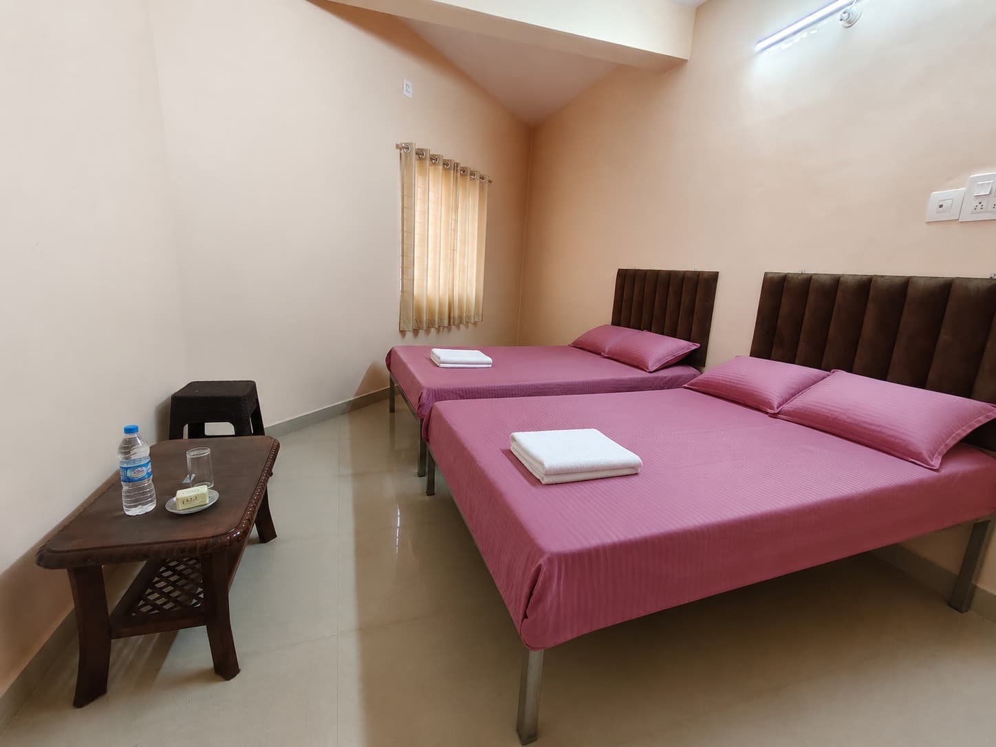 Twin Sharing Room
